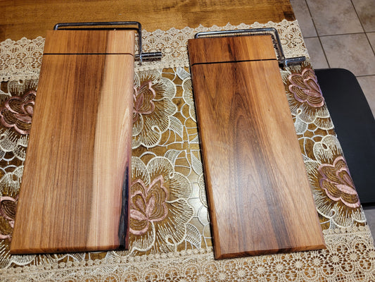 Skyline Walnut Cheese Cutter