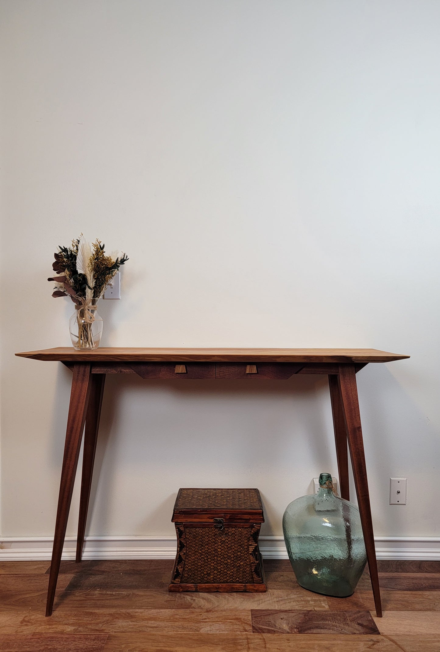 Canarywood & Sapele Foyer Table
